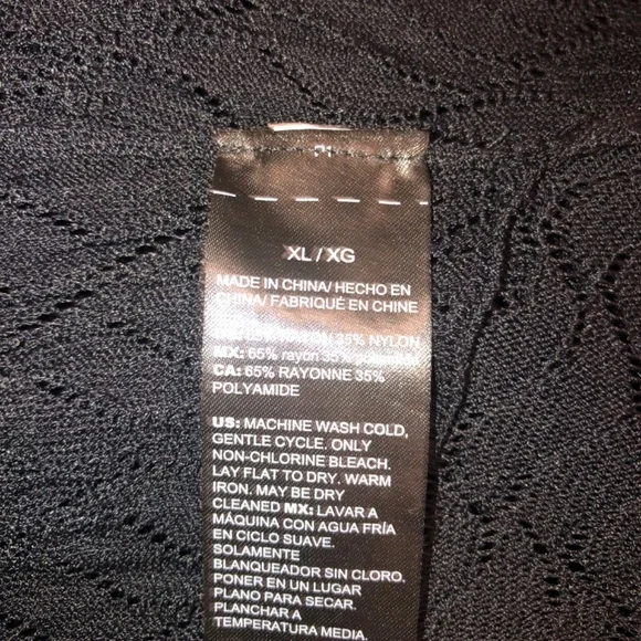 WHBM Cardigan Sweater size Xl - Picture 6 of 6